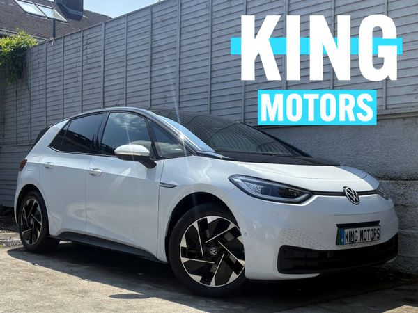 Volkswagen ID.3 Hatchback, Electric, 2023, White