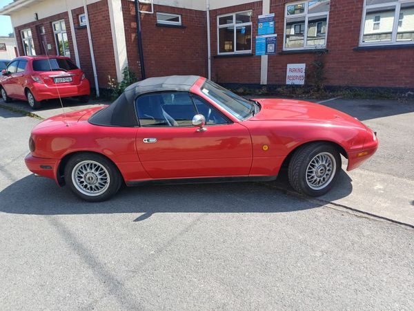 Mazda Other Convertible, Petrol, 1990, Red