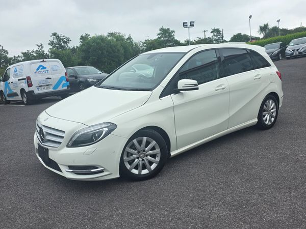 Mercedes-Benz B-Class Hatchback, Petrol, 2014, White