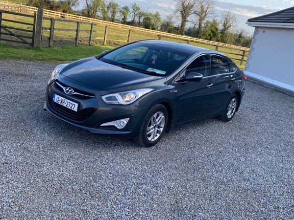 Hyundai i40 Saloon, Diesel, 2012, Grey