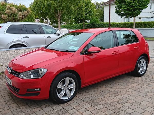 Volkswagen Golf Hatchback, Diesel, 2015, Red