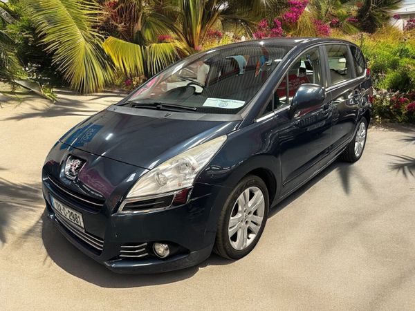 Peugeot 5008 MPV, Diesel, 2013, Blue