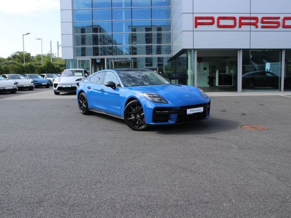 Porsche Panamera Hatchback, Petrol Plug-in Hybrid, 2024, Blue
