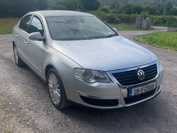 Volkswagen Passat Saloon, Diesel, 2009, Silver