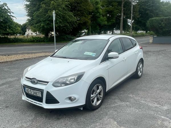 Ford Focus Hatchback, Diesel, 2014, White