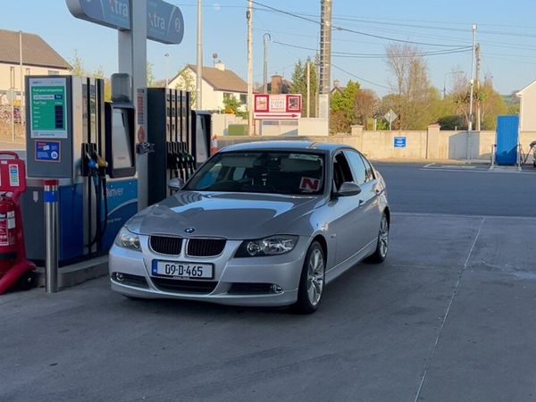 BMW 3-Series Saloon, Petrol, 2009, Silver