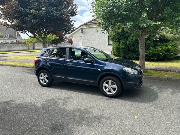 Nissan Qashqai Hatchback, Petrol, 2010, Blue