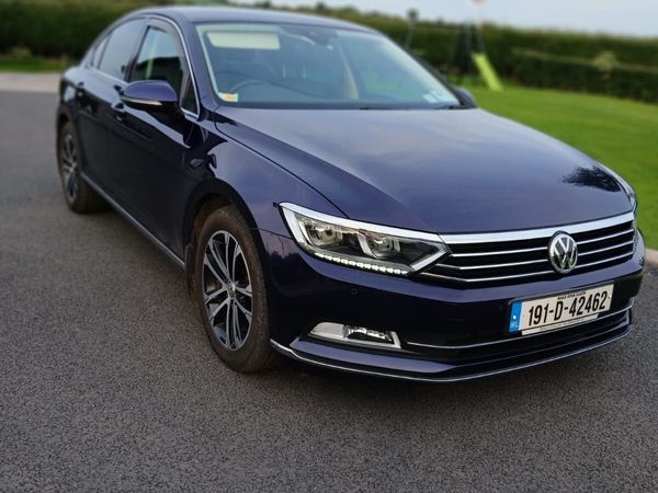 Volkswagen Passat Saloon, Diesel, 2019, Blue