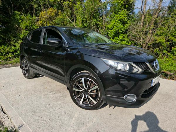 Nissan Qashqai Hatchback, Diesel, 2014, Black