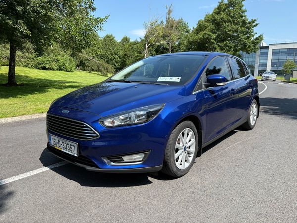 Ford Focus Hatchback, Diesel, 2015, Blue