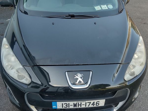 Peugeot 308 Hatchback, Diesel, 2013, Black