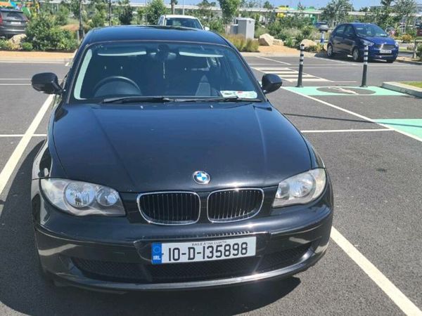 BMW 1-Series Hatchback, Diesel, 2010, Black
