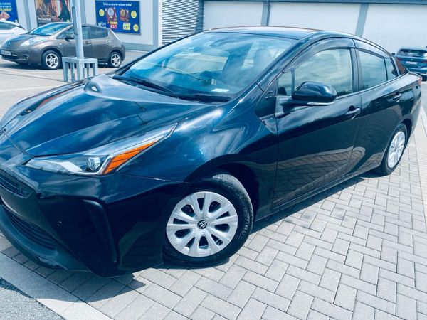 Toyota Prius Hatchback, Petrol Hybrid, 2021, Black