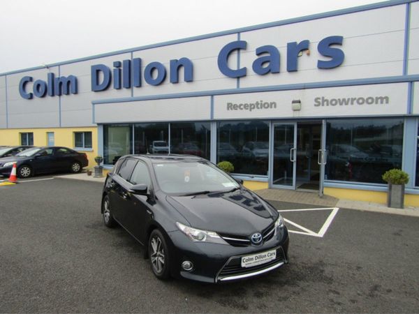 Toyota Auris Hatchback, Petrol Hybrid, 2015, Grey