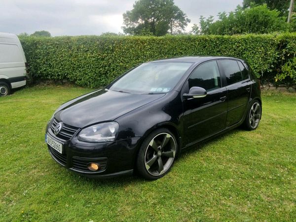 Volkswagen Golf Hatchback, Petrol, 2008, Black
