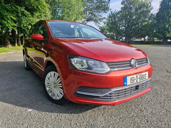 Volkswagen Polo Hatchback, Petrol, 2015, Red