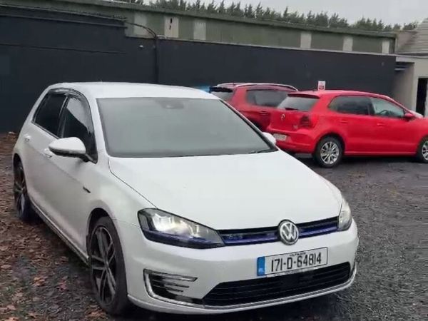 Volkswagen Golf Hatchback, Petrol Plug-in Hybrid, 2017, White
