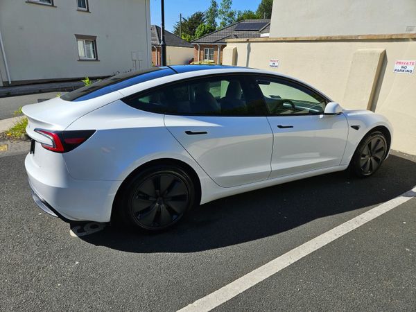 Tesla Model 3 Saloon, Electric, 2024, White