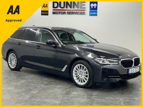 BMW 5-Series Estate, Petrol Plug-in Hybrid, 2021, Grey