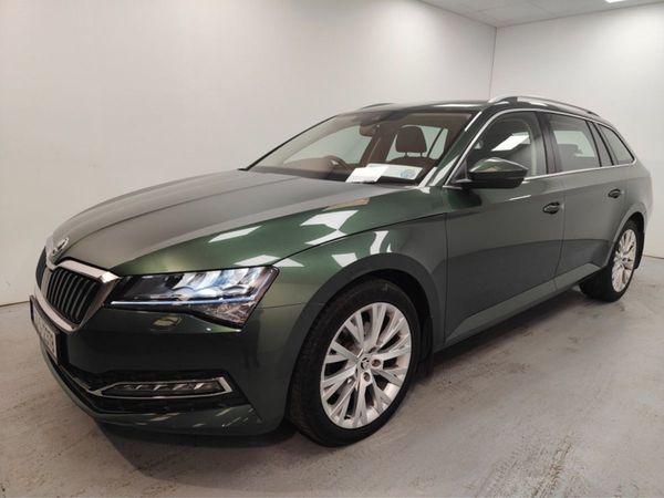 Skoda Superb Estate, Diesel, 2021, Green