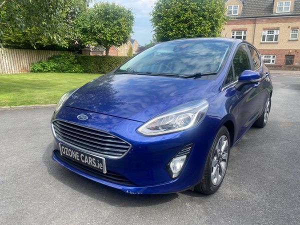 Ford Fiesta Hatchback, Petrol, 2018, Blue