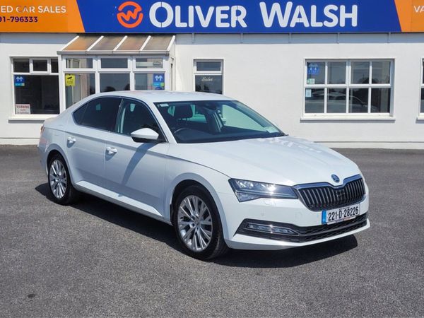 Skoda Superb Hatchback, Diesel, 2022, White