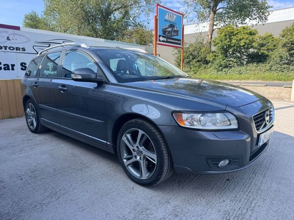 Volvo V50 Estate, Diesel, 2012, Grey