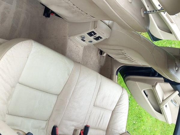 BMW 5-Series Saloon, Diesel, 2008, Blue