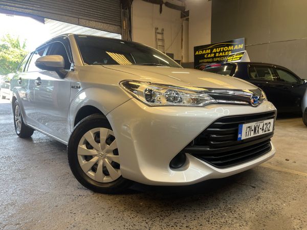 Toyota Corolla Estate, Petrol Hybrid, 2017, Silver