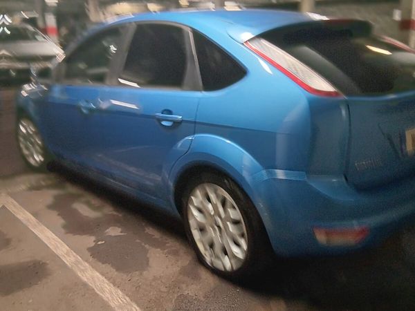 Ford Focus Hatchback, Diesel, 2011, Blue