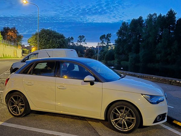 Audi A1 Hatchback, Petrol, 2014, White