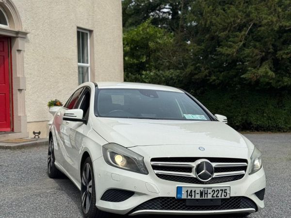 Mercedes-Benz A-Class Hatchback, Petrol, 2014, White