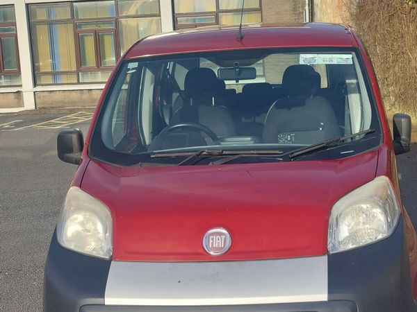 Fiat Qubo MPV, Diesel, 2009, Red