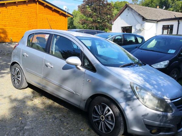 Opel Corsa Hatchback, Petrol, 2007, Silver