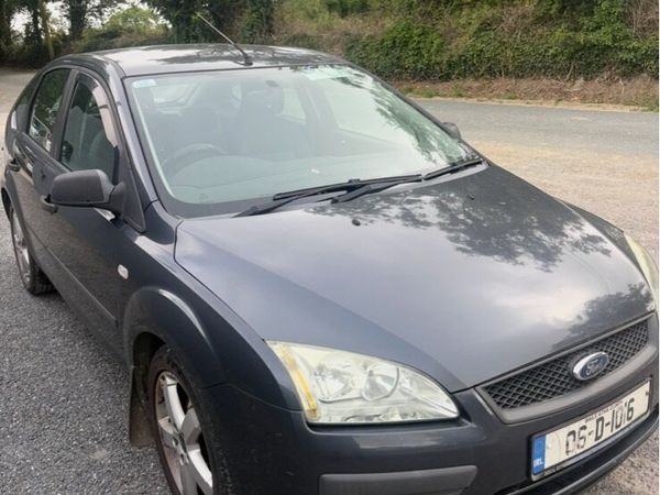 Ford Focus Hatchback, Petrol, 2006, Grey