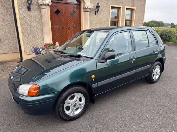 Toyota Starlet Hatchback, Petrol, 1998, Green