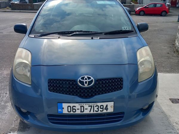 Toyota Yaris Hatchback, Petrol, 2006, Blue