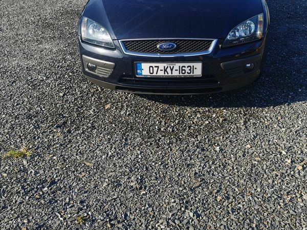 Ford Focus Saloon, Petrol, 2007, Black