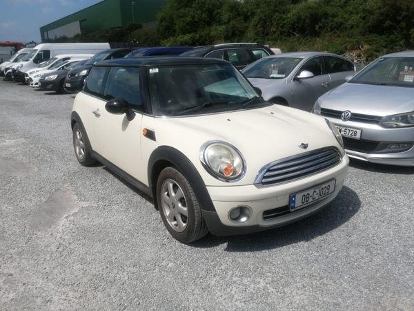 Mini Cooper Hatchback, Petrol, 2008, White