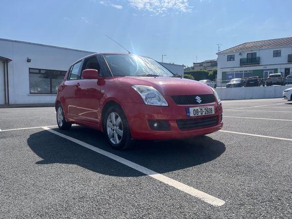Suzuki Swift Hatchback, Petrol, 2008, Red