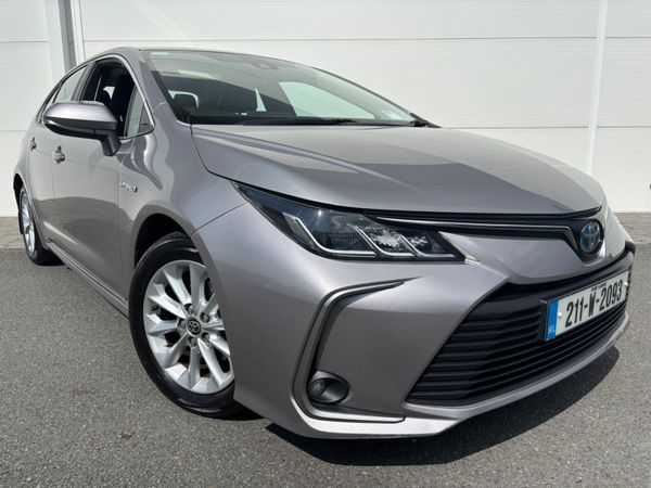 Toyota Corolla Saloon, Petrol Hybrid, 2021, Grey