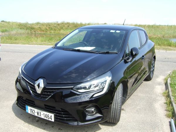 Renault Clio Hatchback, Petrol, 2019, Black
