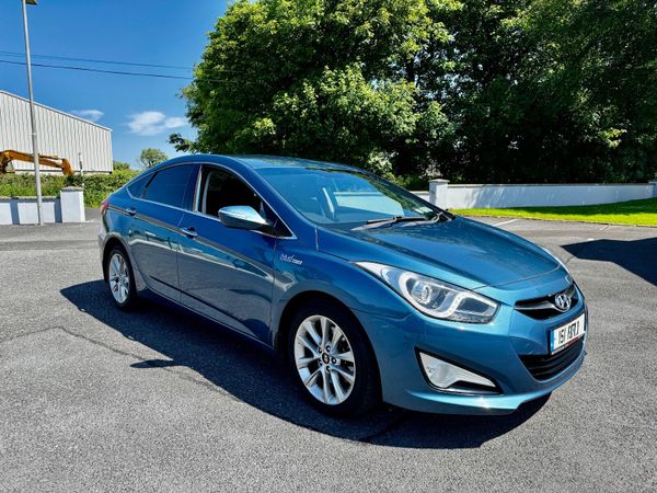 Hyundai i40 Saloon, Diesel, 2015, Blue