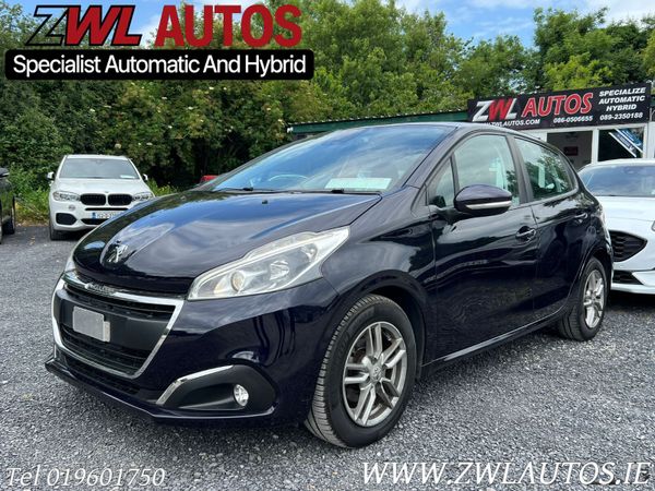 Peugeot 208 Hatchback, Petrol, 2015, Blue