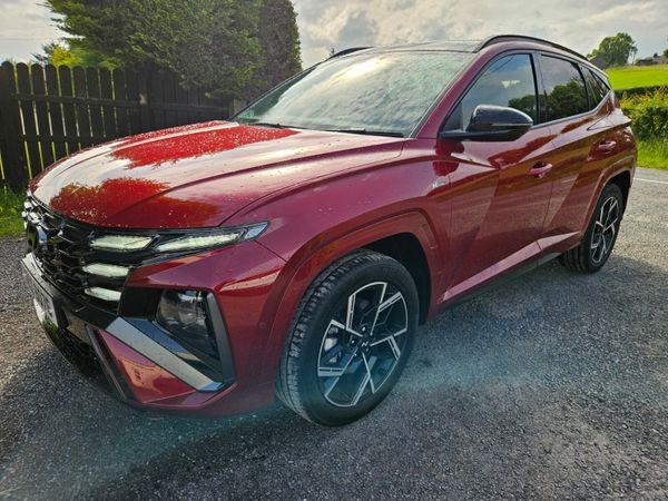 Hyundai Tucson SUV, Petrol Hybrid, 2024, Red