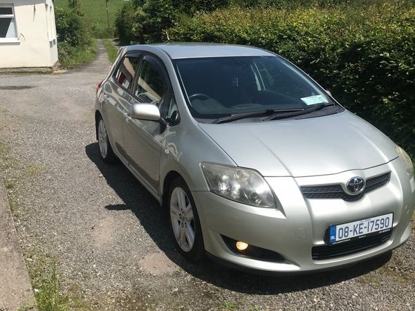 Toyota Auris Hatchback, Diesel, 2008, Silver