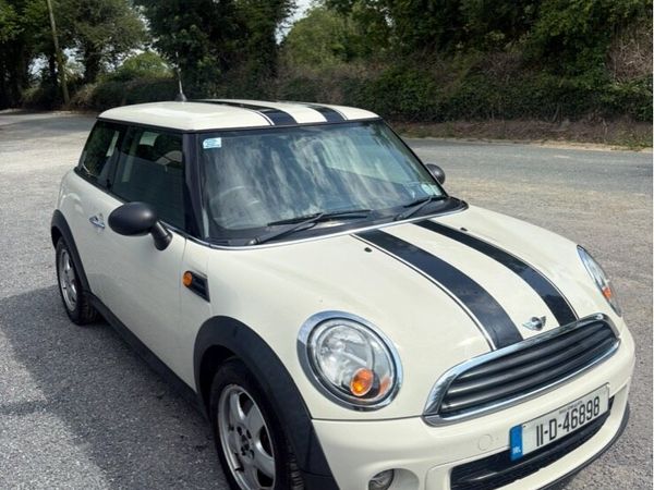 Mini One Hatchback, Diesel, 2011, White