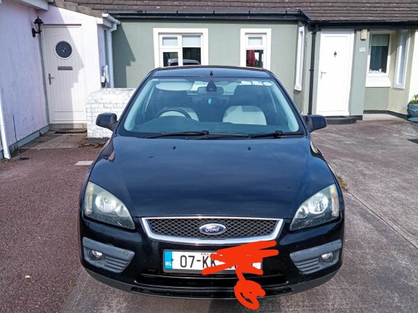Ford Focus Hatchback, Petrol, 2007, Black