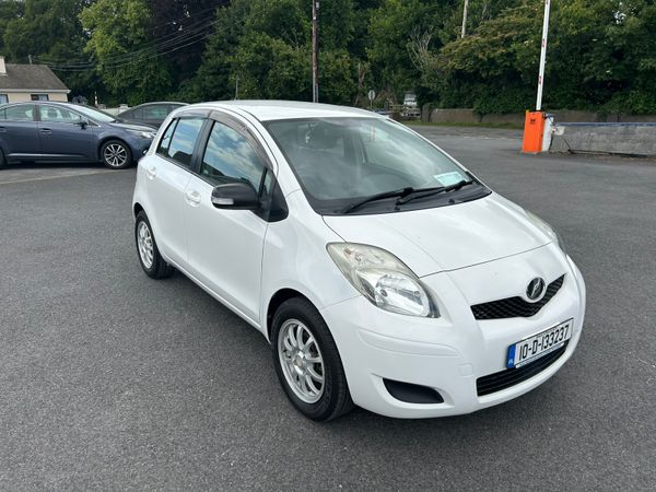 Toyota Vitz Hatchback, Petrol, 2010, White