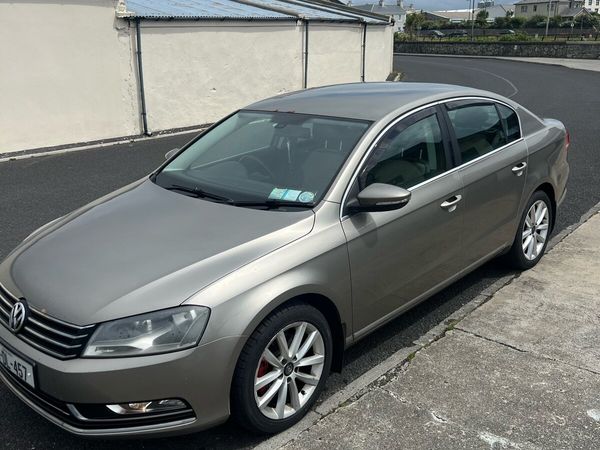Volkswagen Passat Saloon, Diesel, 2012, Brown
